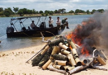 Polícia Federal e Ibama realizam operação contra pesca ilegal no Rio São Francisco