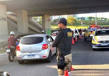 Aracaju: Motociclista morre em acidente na avenida Tancredo Neves