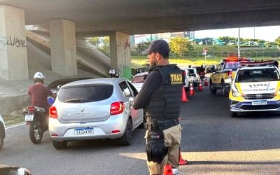 Aracaju: Motociclista morre em acidente na avenida Tancredo Neves